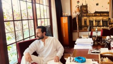 Saif Ali Khan tries to ‘understand the window’s pane’ during his time in the Pataudi library