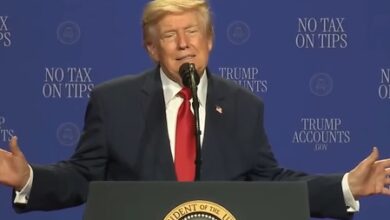 Trump warns Democratic victory in midterm elections could undo his gains Trump warns Democratic victory in midterm elections could undo his gains