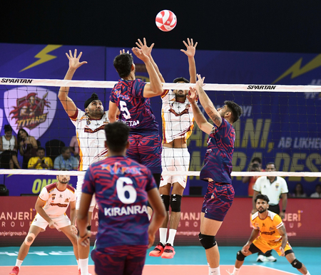 Haryana Hurricanes, Ayodhya Garjan book semi-final spots in VCL Haryana Hurricanes, Ayodhya Garjan book semi-final spots in VCL