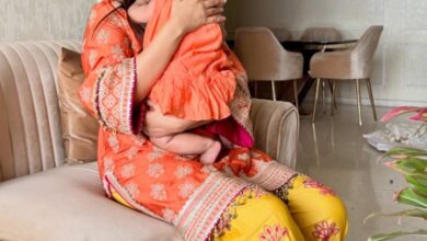 Surbhi Jyoti celebrates Durga Ashtami with her ‘little kanjak’, shares heartwarming moments with daughter Surbhi Jyoti celebrates Durga Ashtami with her ‘little kanjak’, shares heartwarming moments with daughter