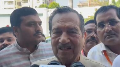 RSS march at JNU sparks row; Sangh calls it ‘good beginning’, Oppn warns of ‘dangerous situation’ RSS march at JNU sparks row; Sangh calls it ‘good beginning’, Oppn warns of ‘dangerous situation’