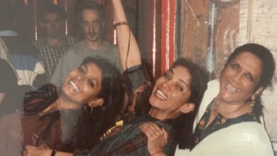 Shabana Azmi relives ‘Fire’ days as she drops throwback pic with Deepa Mehta & Nandita Das Shabana Azmi relives ‘Fire’ days as she drops throwback pic with Deepa Mehta & Nandita Das