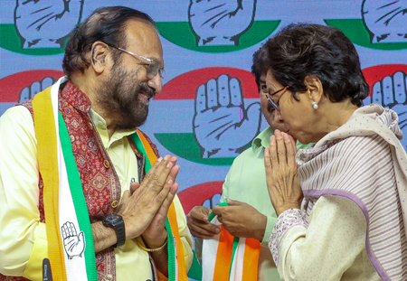Singer Jubin Nautiyal’s father Ramsharan joins Congress after quitting BJP; party targets Uttarakhand govt (Lead) Singer Jubin Nautiyal’s father Ramsharan joins Congress after quitting BJP; party targets Uttarakhand govt (Lead)