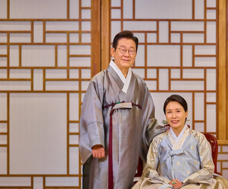 South Korea’s first lady Kim says hopes Korean adoptees will grow closer to homeland South Korea’s first lady Kim says hopes Korean adoptees will grow closer to homeland