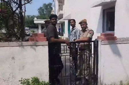 Tiger Shroff firing case: Juvenile among 3 detained in Rajasthan’s Kota Tiger Shroff firing case: Juvenile among 3 detained in Rajasthan’s Kota