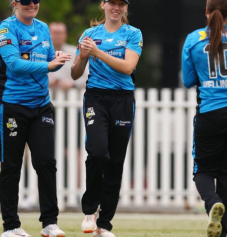 Darcie Brown ruled out for WBBL 12 with back injury Darcie Brown ruled out for WBBL 12 with back injury