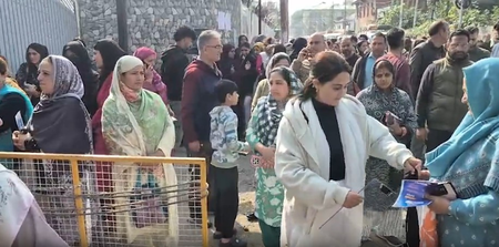 Class 10 exams begin in J&K; over 97,000 students appear at 1,003 centres Class 10 exams begin in J&K; over 97,000 students appear at 1,003 centres