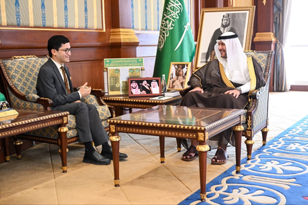 Indian diplomat, Madinah’s Deputy Governor discuss strengthening India-Saudi Arabia ties Indian diplomat, Madinah’s Deputy Governor discuss strengthening India-Saudi Arabia ties