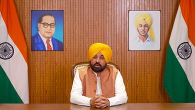 Punjab CM waits at Delhi airport for three hours, fined Rs 50,000 ‘custom fine’ Punjab CM waits at Delhi airport for three hours, fined Rs 50,000 ‘custom fine’