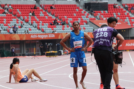 Asian Para Games: Deepthi Jeevanji defends women’s 400m T20 gold with Games record Asian Para Games: Deepthi Jeevanji defends women’s 400m T20 gold with Games record