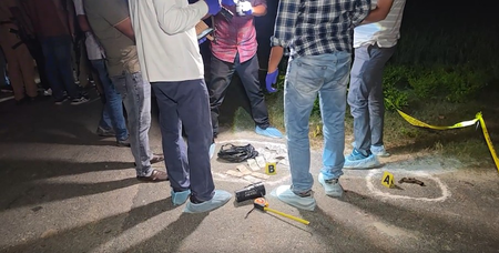 Two notorious criminals arrested after police encounter in UP’s Bahraich Two notorious criminals arrested after police encounter in UP’s Bahraich