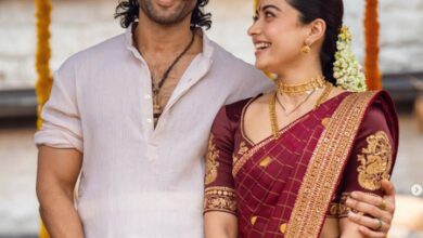 Vijay Deverakonda, Rashmika Mandanna celebrate their first Dussehra together Vijay Deverakonda, Rashmika Mandanna celebrate their first Dussehra together