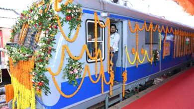Chhattisgarh: Train reaches Raoghat for first time since Independence