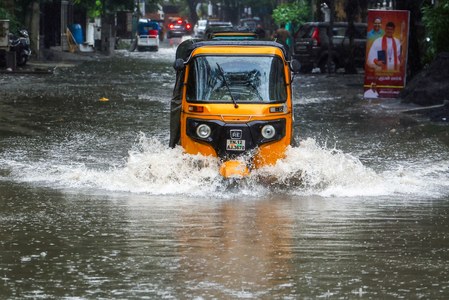 TN govt puts 8,200 personnel on alert as northeast monsoon intensifies