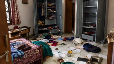 Jharkhand: Jewellery worth Rs 12 Lakh, Rs 1.5 Lakh cash stolen from locked house in Jamshedpur Jharkhand: Jewellery worth Rs 12 Lakh, Rs 1.5 Lakh cash stolen from locked house in Jamshedpur