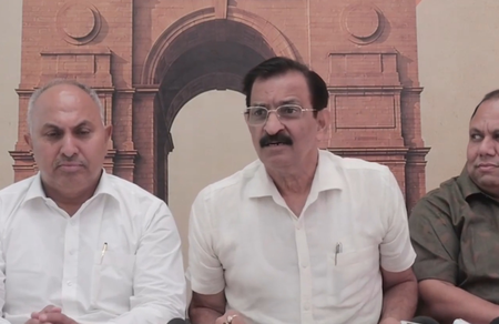 BJP seeks Punjab CM’s response on Rs 50,000 fine imposed at Delhi airport BJP seeks Punjab CM’s response on Rs 50,000 fine imposed at Delhi airport