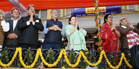 Himachal Governor opens week-long International Kullu Dussehra Festival Himachal Governor opens week-long International Kullu Dussehra Festival