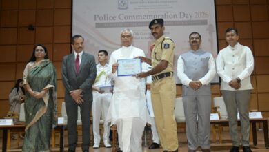 Gujarat Guv honours police martyrs; inaugurates new training facilities at RRU