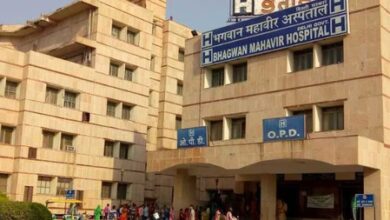 CBI nabs Delhi hospital medicine specialist, contractual supervisor in Rs 1 lakh bribery case CBI nabs Delhi hospital medicine specialist, contractual supervisor in Rs 1 lakh bribery case