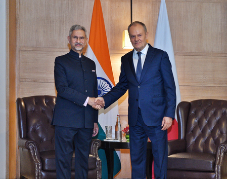EAM Jaishankar meets Polish PM Donald Tusk, discusses bilateral cooperation EAM Jaishankar meets Polish PM Donald Tusk, discusses bilateral cooperation