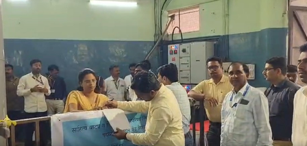 Rebels, factional feuds put Mahayuti, MVA on edge in Maha Council polls Rebels, factional feuds put Mahayuti, MVA on edge in Maha Council polls