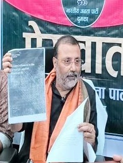‘Conspiring with foreign forces’: Nishikant Dubey calls for probe into Rahul Gandhi’s visits overseas