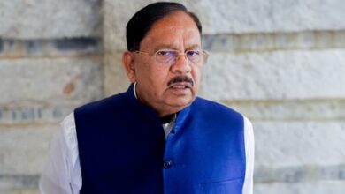 Giving caste angle to Mysuru Dasara incident is low-level thinking; cops act on orders of senior officers: Dy CM Parameshwara