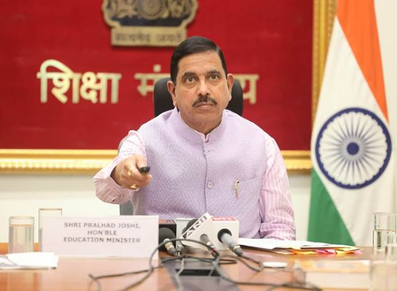 Education Minister Pralhad Joshi launches Kashi Tamil Sangamam 5.0 portal Education Minister Pralhad Joshi launches Kashi Tamil Sangamam 5.0 portal