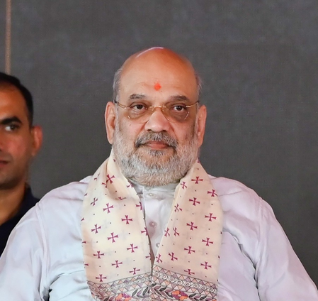 Mahesh Babu, Vijay Deverakonda, Riteish Deshmukh & others wish Amit Shah as he turns 62