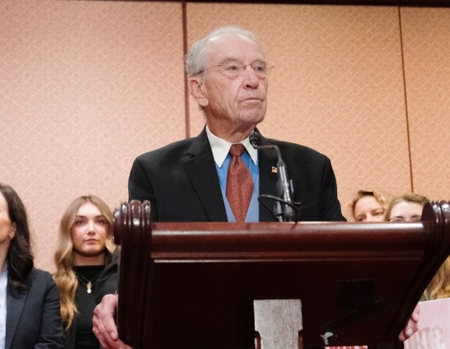 US senators press Trump administration to release Baltic aid US senators press Trump administration to release Baltic aid