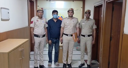 Delhi Police arrest man in readymade garment supply cyber fraud case Delhi Police arrest man in readymade garment supply cyber fraud case