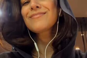 Nimrat Kaur cycles to ‘aarti’ in the gym as she wishes festival calories away Nimrat Kaur cycles to ‘aarti’ in the gym as she wishes festival calories away