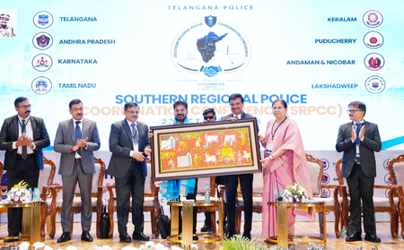 Telangana CM Reddy calls for coordination among police forces of Southern states Telangana CM Reddy calls for coordination among police forces of Southern states
