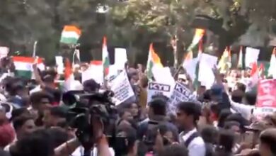 Left parties, student groups march towards EC HQ, demand Gyanesh Kumar’s resignation