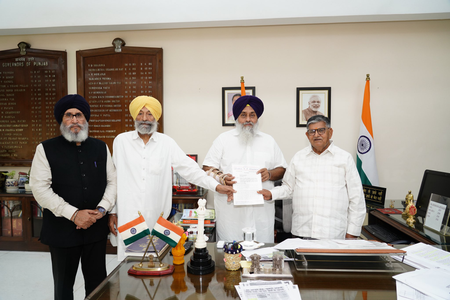 Akali Dal appeals to Punjab Governor to dismiss CM for patronising drug trade