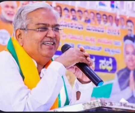Entry denial to Dalit ministers at Dasara: Cong has dirty mindset, untouchability alive under its govt, says BJP Entry denial to Dalit ministers at Dasara: Cong has dirty mindset, untouchability alive under its govt, says BJP