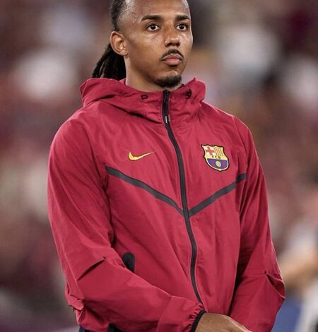 Barcelona defender Kounde fails to train just two days ahead of ‘Clasico’