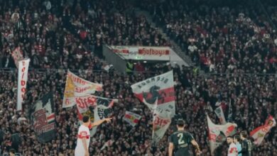 Gladbach end losing streak with comeback win over Stuttgart Gladbach end losing streak with comeback win over Stuttgart
