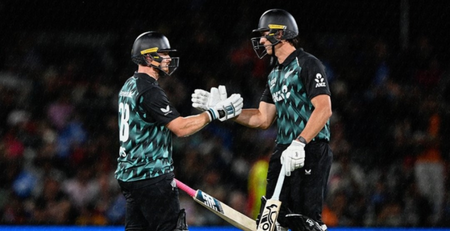 2nd T20I: Phillips and Jacobs’ fifties lead New Zealand to 180/5 against India in Christchurch 2nd T20I: Phillips and Jacobs’ fifties lead New Zealand to 180/5 against India in Christchurch