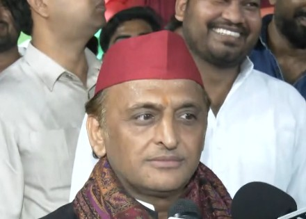 Most infiltrators in UP are from U’khand, says Akhilesh Yadav; CM Dhami hits back with Rampur Tiraha episode mention