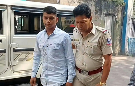 Man arrested in Bengal for threatening traffic cops with AI-generated police identity card Man arrested in Bengal for threatening traffic cops with AI-generated police identity card