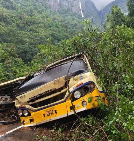 Tamil Nadu: Bus driver killed in Nilgiris landslide; 50 passengers escape after tyre puncture