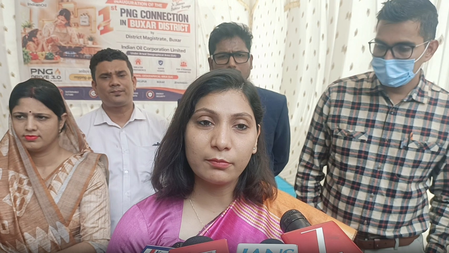 Bihar: PNG service reaches Buxar’s Dumraon, beneficiaries count benefits of piped cooking gas Bihar: PNG service reaches Buxar’s Dumraon, beneficiaries count benefits of piped cooking gas