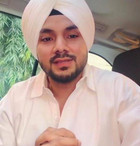Daler Mehndi’s son Gurdeep thanks chacha ‘Mika Singh’ amidst Uttarakhand performance controversy Daler Mehndi’s son Gurdeep thanks chacha ‘Mika Singh’ amidst Uttarakhand performance controversy