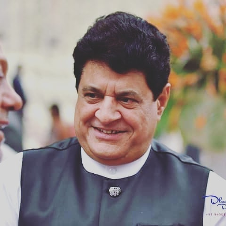 Gajendra Chauhan on Naseeruddin Shah’s SRFTI statement: Advise instead of criticising Gajendra Chauhan on Naseeruddin Shah’s SRFTI statement: Advise instead of criticising