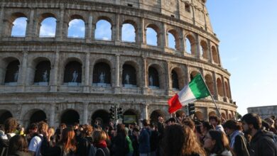 Protests sweep Italian cities, clashes reported Protests sweep Italian cities, clashes reported