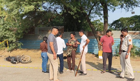 Criminal arrested after encounter with Delhi Police; weapons seized Criminal arrested after encounter with Delhi Police; weapons seized