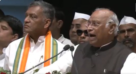 Mallikarjun Kharge kicks up row with ‘baap’ jibe on PM Modi, youth thrashed at event