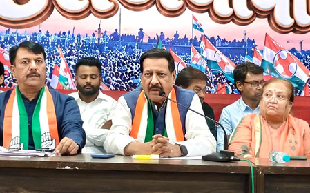 Gujarat Congress to appoint ‘vote guardians’ at polling booths, hold chaupals ahead of Nov 1 rally