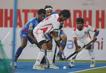 Chattisgarh Hockey League: Mainpat Titans produce special 5-2 victory against Rajdhani Royals Chattisgarh Hockey League: Mainpat Titans produce special 5-2 victory against Rajdhani Royals